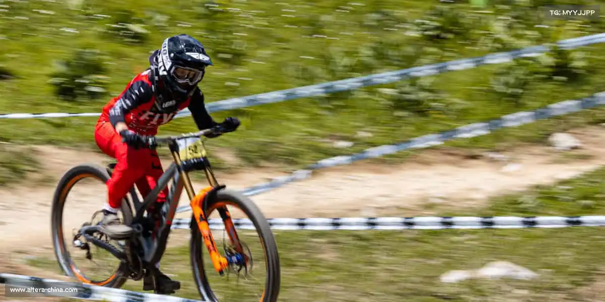 DB视讯用运动唤醒身体,让活力点亮生活!🌞💃